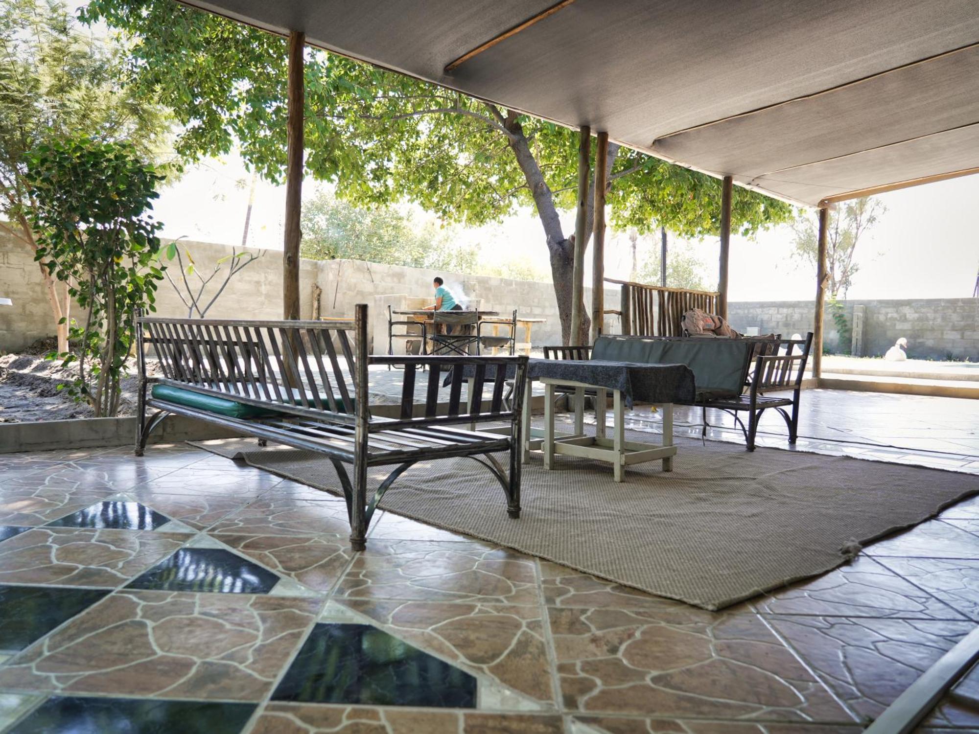 Golentle Home Stay Maun Exteriér fotografie