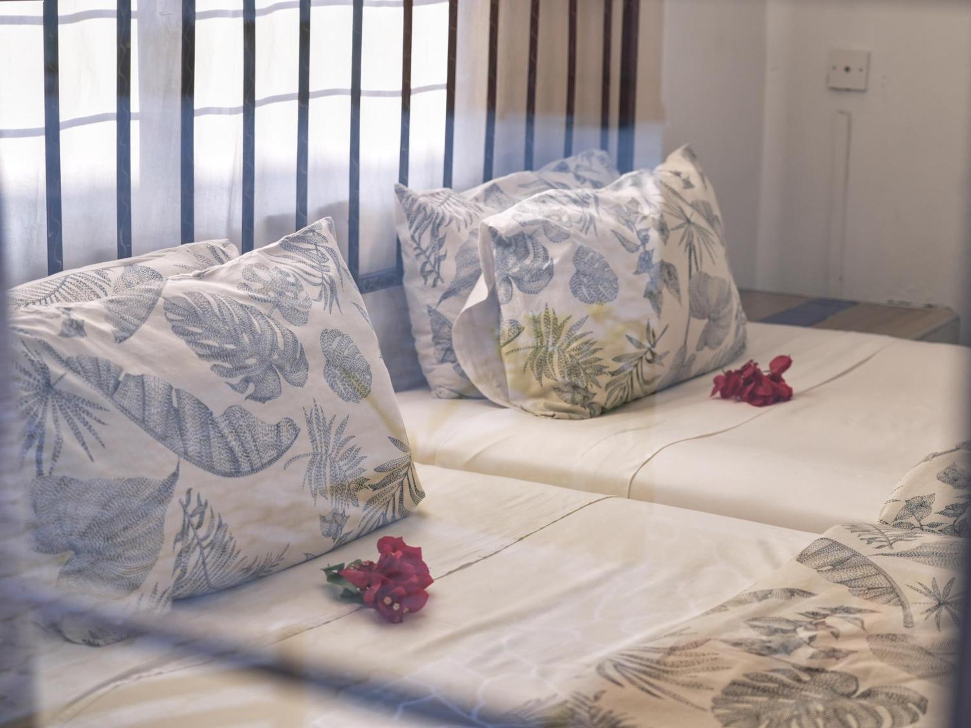 Golentle Home Stay Maun Pokoj fotografie
