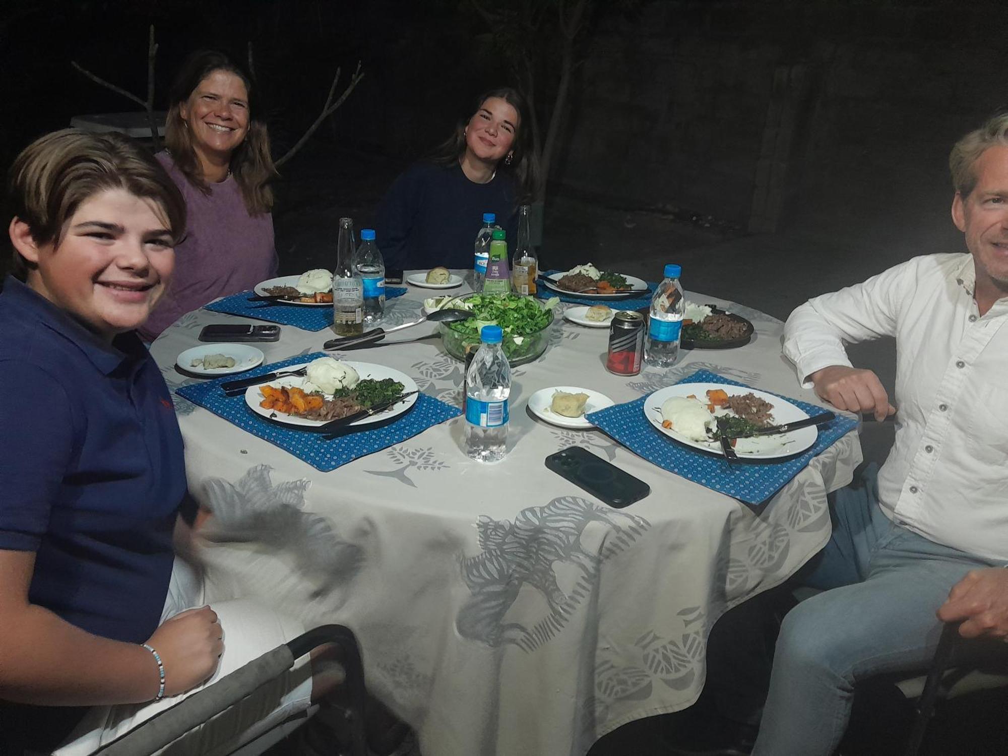 Golentle Home Stay Maun Exteriér fotografie