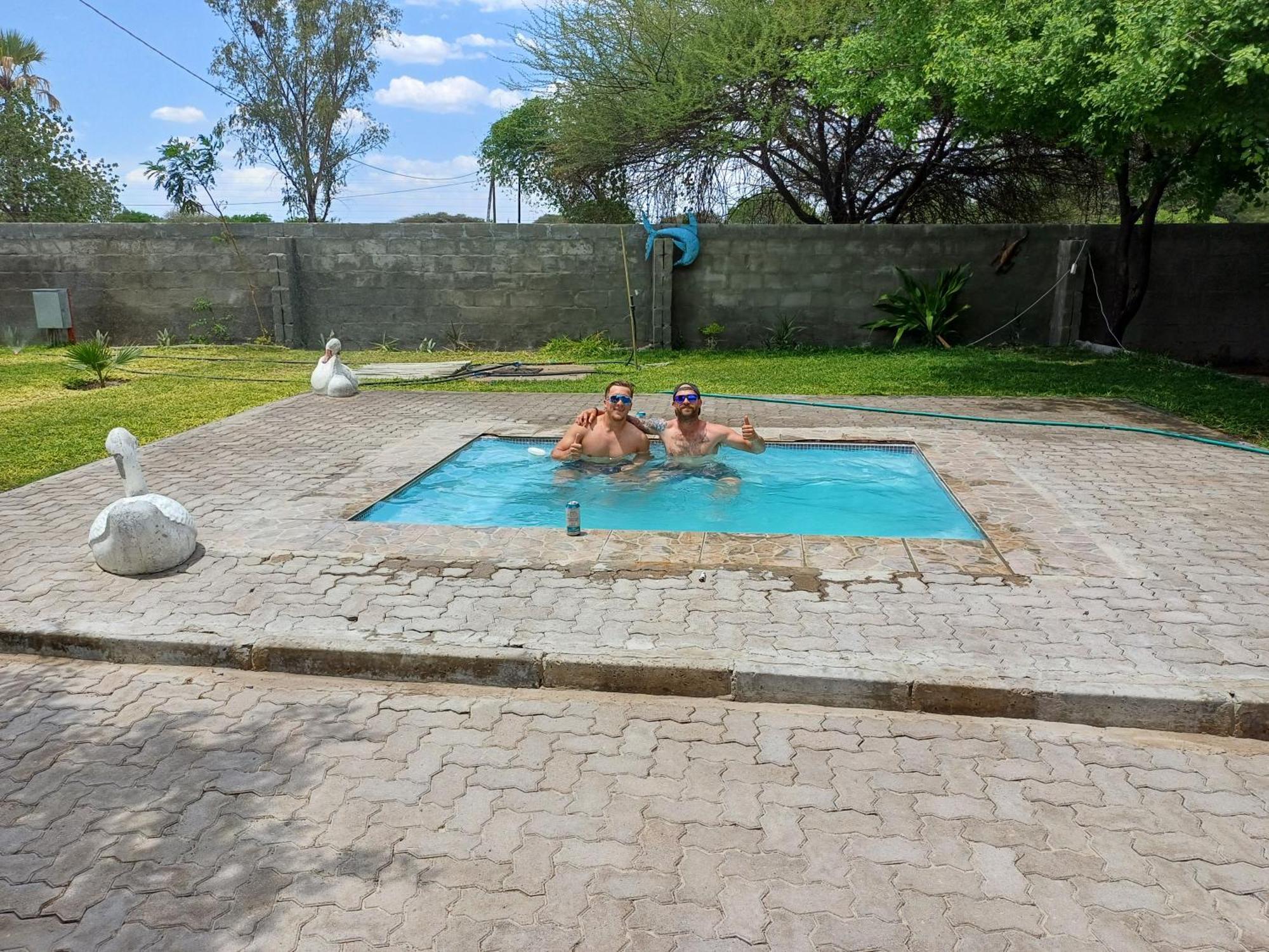 Golentle Home Stay Maun Exteriér fotografie