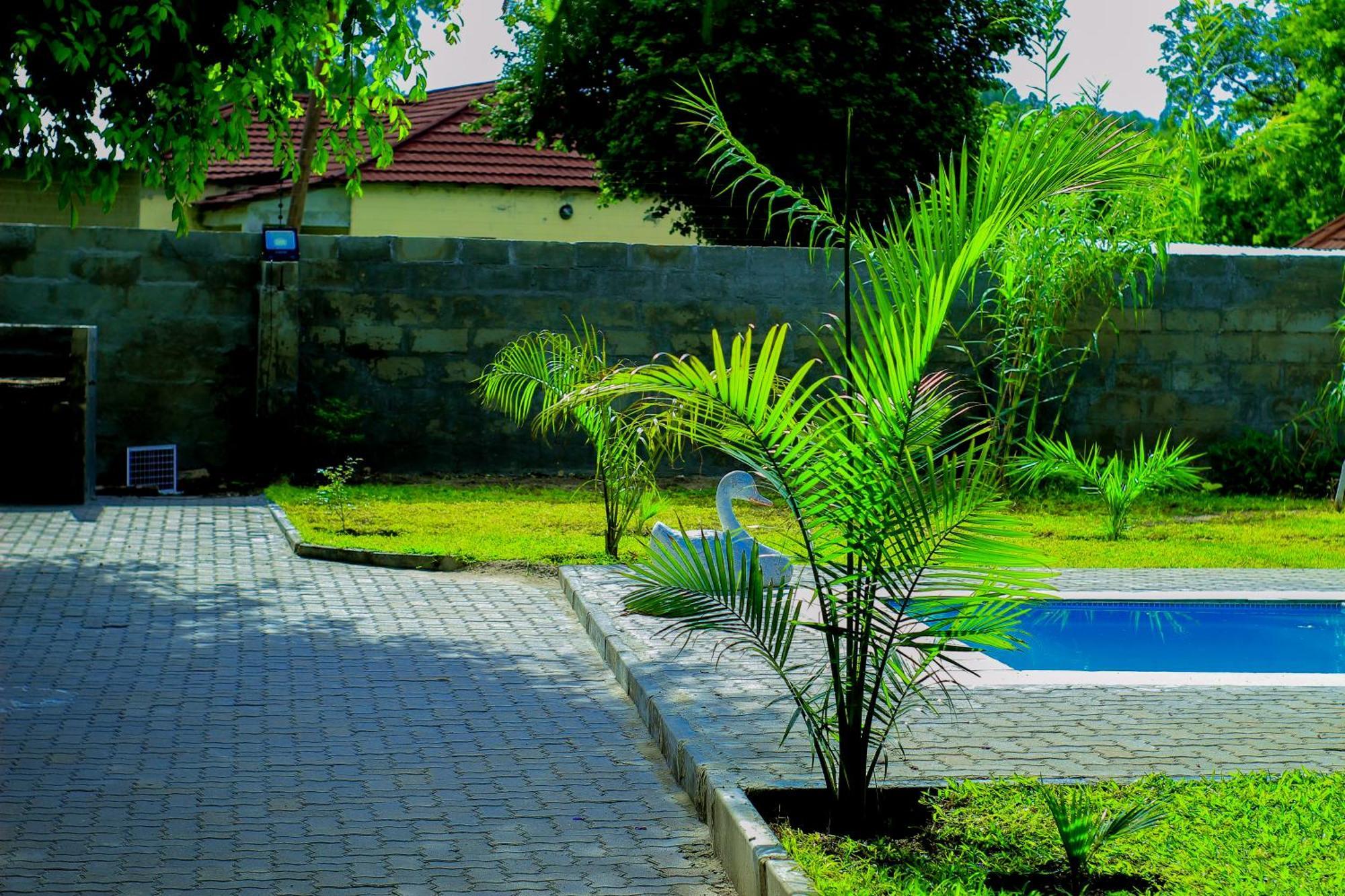 Golentle Home Stay Maun Exteriér fotografie